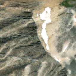 Satellite imagery of Mount Kinross, CA