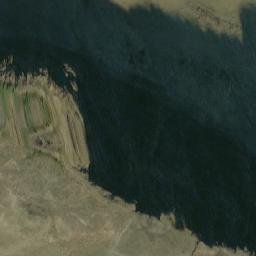 Satellite imagery of Tête Roche, CA