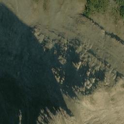 Satellite imagery of Tête Roche, CA