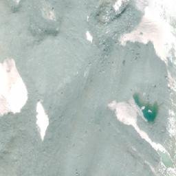 Satellite imagery of Mount Youngren, CA