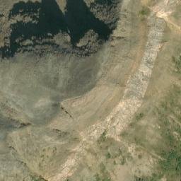 Satellite imagery of Tête Roche, CA