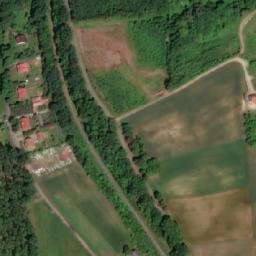 Satellite imagery of Goraj - Zamek neorenesansowy 1910-1911 r., PL