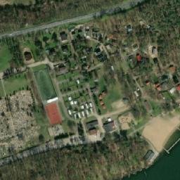 Satellite imagery of Lubasz - Pałac XVII w., PL