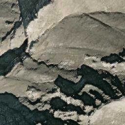 Satellite imagery of Mount MacKenzie, CA