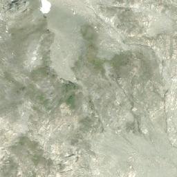Satellite imagery of Comet Mountain, CA