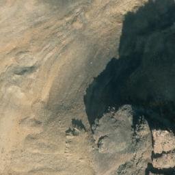Satellite imagery of Roche Noire, CA