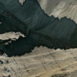 Satellite imagery of Mount Toma, CA