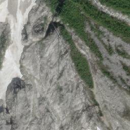 Satellite imagery of Nooskulla Peak, CA