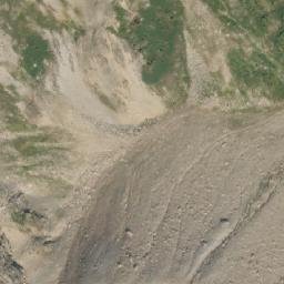Satellite imagery of Waddington Peak, CA