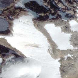 Satellite imagery of Mount Hogg, CA