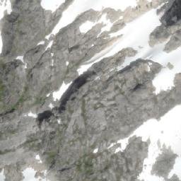 Satellite imagery of Nooskulla Peak, CA