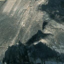 Satellite imagery of Vista Peak, CA