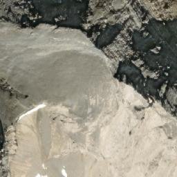 Satellite imagery of Mount Meda, CA