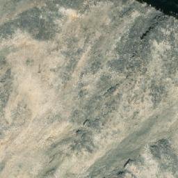 Satellite imagery of Vista Peak, CA