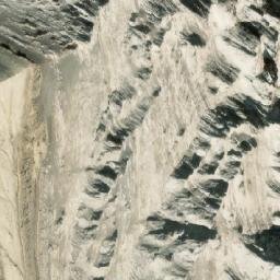 Satellite imagery of Mount Balinhard, CA
