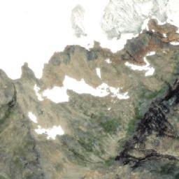 Satellite imagery of Mount Louis St-Laurent, CA