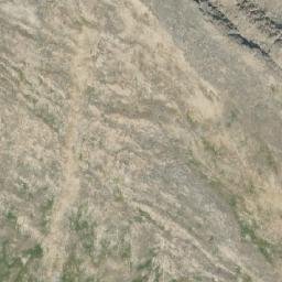 Satellite imagery of Caniche Peak, CA