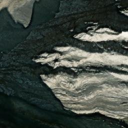 Satellite imagery of Mount Balinhard, CA