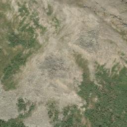 Satellite imagery of Tonquin Hill, CA
