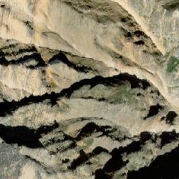 Satellite imagery of Franchère Peak, CA