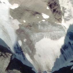 Satellite imagery of Mount Aves, CA