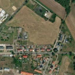 Satellite imagery of Kobylniki - Pałac neorenesansowy, PL
