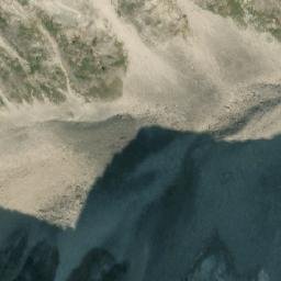 Satellite imagery of Gateway Peak, CA
