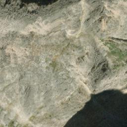 Satellite imagery of Throne Mountain, CA