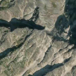 Satellite imagery of Gateway Peak, CA