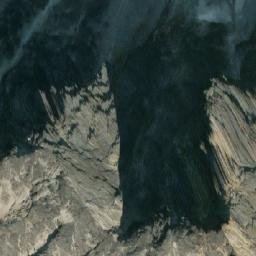 Satellite imagery of Gateway Peak, CA