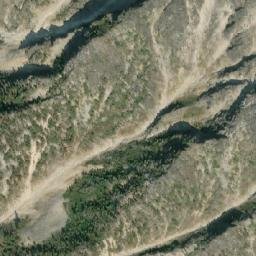 Satellite imagery of Gateway Peak, CA