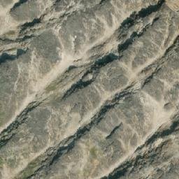 Satellite imagery of Gateway Peak, CA