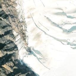 Satellite imagery of Simon Peak, CA