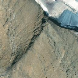Satellite imagery of Simon Peak, CA