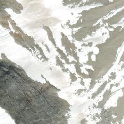 Satellite imagery of Rufus Peak, CA