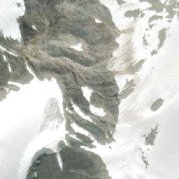 Satellite imagery of Rufus Peak, CA