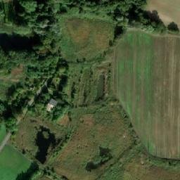 Satellite imagery of Nieszawa - Pałac z poł.XIX w., PL