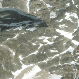 Satellite imagery of Mastodon Mountain, CA