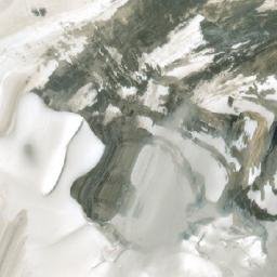 Satellite imagery of Llysfran Peak, CA