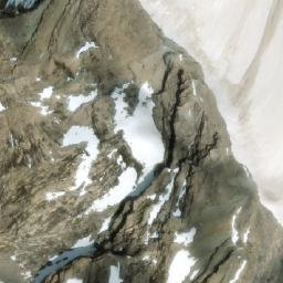 Satellite imagery of Llysfran Peak, CA