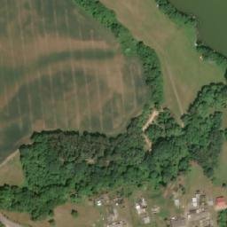 Satellite imagery of Psarskie - Pałac neogotycki XIX w., PL