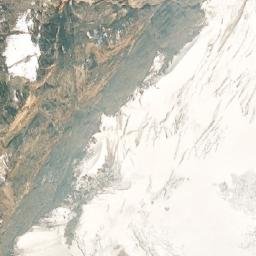 Satellite imagery of Mount Fryatt, CA