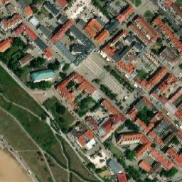Satellite imagery of Płock - Zamek Książęcy XIII w., PL