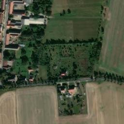 Satellite imagery of Weinberg, DE