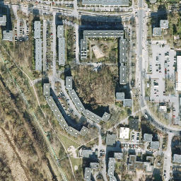 Satellite imagery of Kienberg, DE