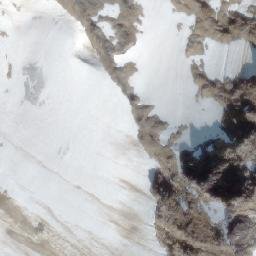 Satellite imagery of Mount Hugh Neave, CA