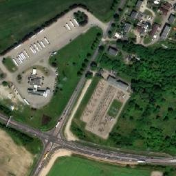 Satellite imagery of Pniewy - Pałac póznobarokowy, PL