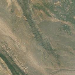 Satellite imagery of Alnus Peak, CA
