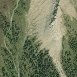 Satellite imagery of Mallard Peak, CA