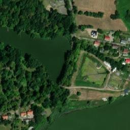 Satellite imagery of Czerniejewo - Pałac, PL